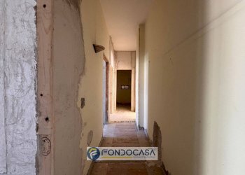 Foto 1 - Trilocale via tiziano
 
1, Sant'Antimo - foto 1