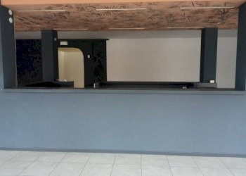 Interno non residenziale - Negozio via Camillo Benso di Cavour, Cavezzo - foto 4