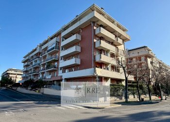 Foto 1 - Trilocale via Valle d' Aosta, Albenga - foto 1