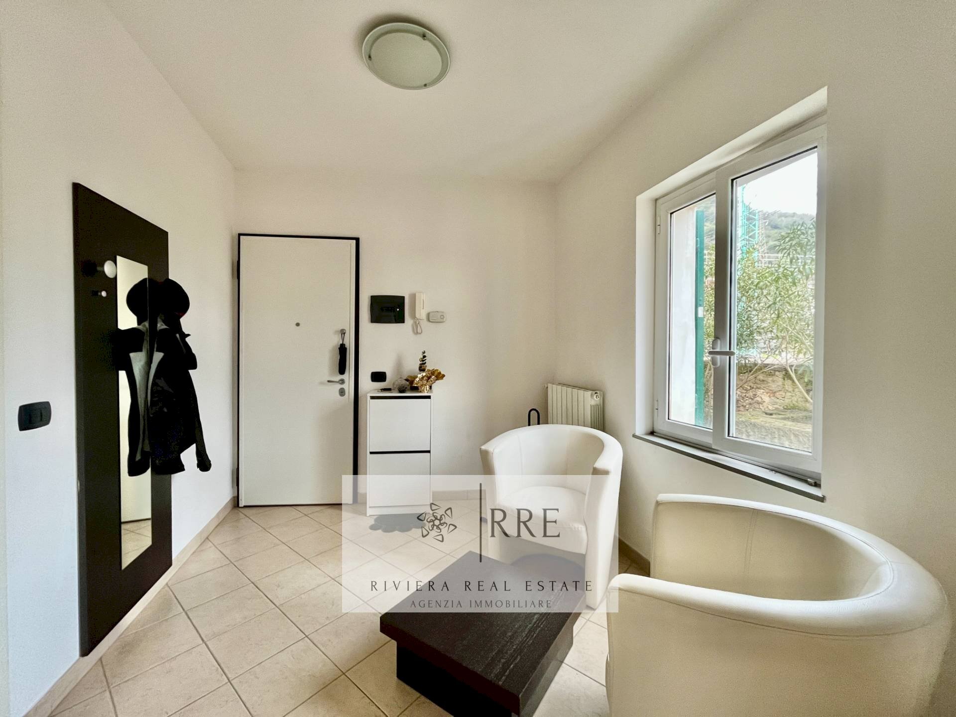 Foto 2 - Trilocale VIA CALICE, Finale Ligure - foto 2