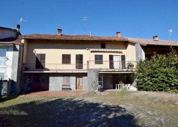 Facciata - Rustico via Colle di Nava, 55, Magliano Alpi - foto 1