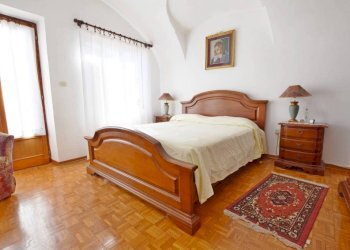 Camera da letto - Rustico via Colle di Nava, 55, Magliano Alpi - foto 8
