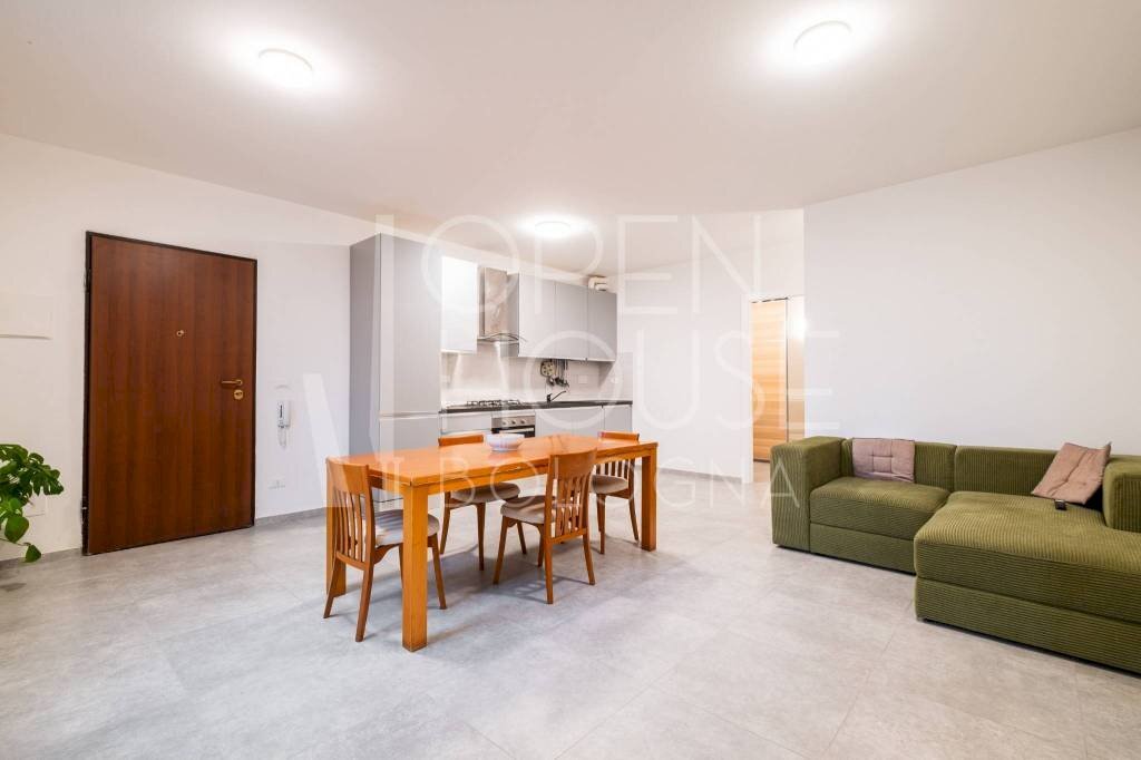 Salone - Trilocale via Albertina, Castel Maggiore - foto 3