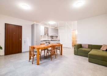 Salone - Trilocale via Albertina, Castel Maggiore - foto 3