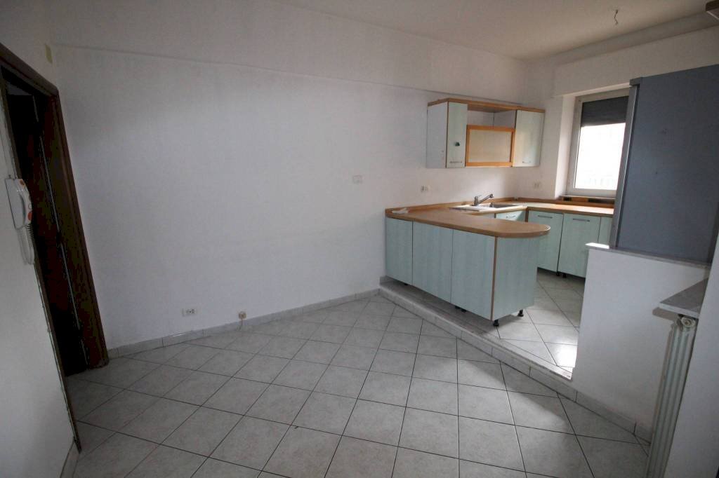 Cucina - Three-room apartment via Gaspare Murtola, Genova (neighborhood Prà) - photo 1