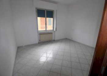 Camera da letto - Trilocale via Gaspare Murtola, Genova (zona Prà) - foto 10