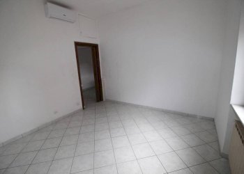 Camera da letto - Trilocale via Gaspare Murtola, Genova (zona Prà) - foto 12