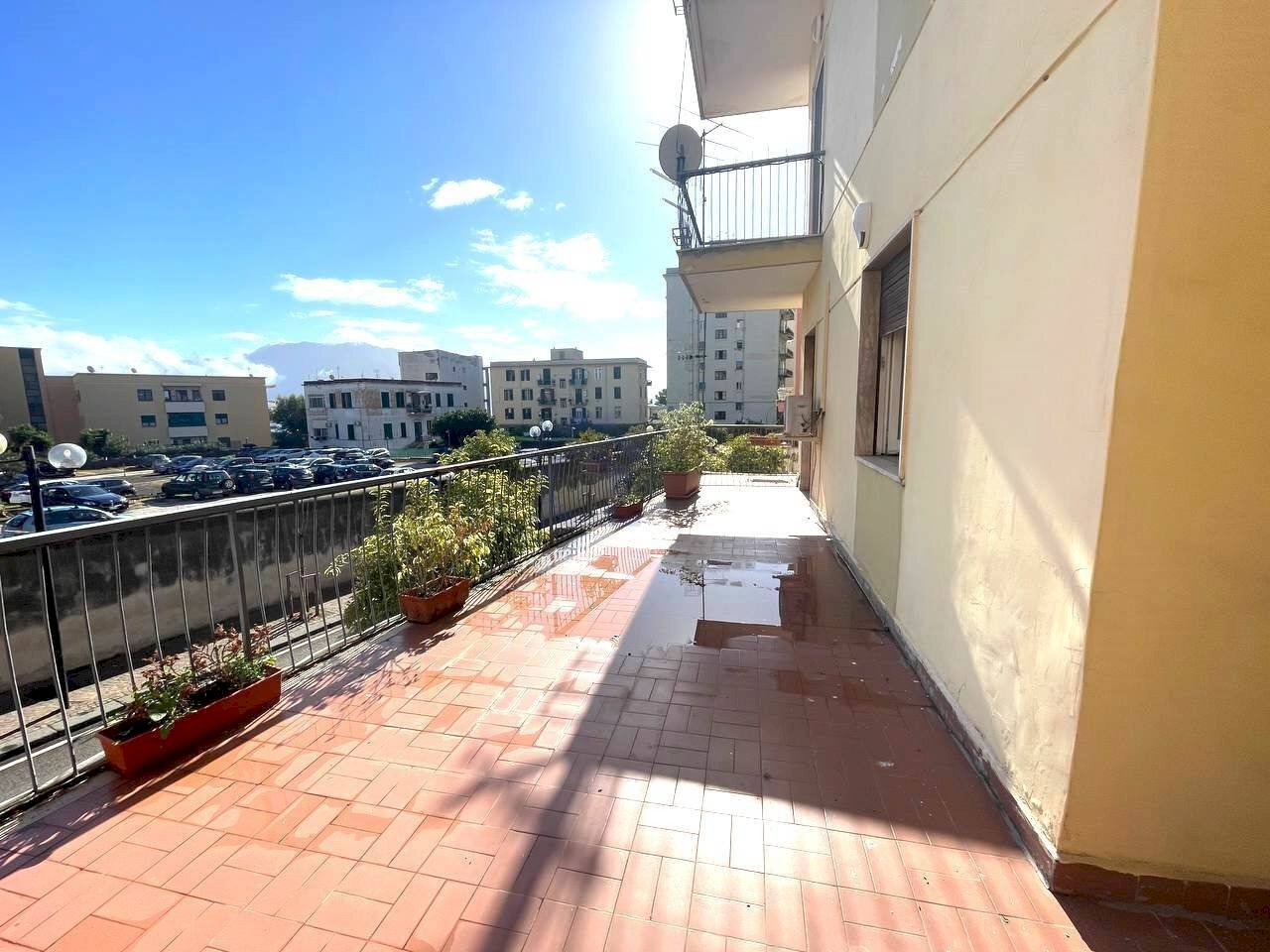 Foto 2 - Four-room apartment via gambardella, Torre Annunziata - photo 2