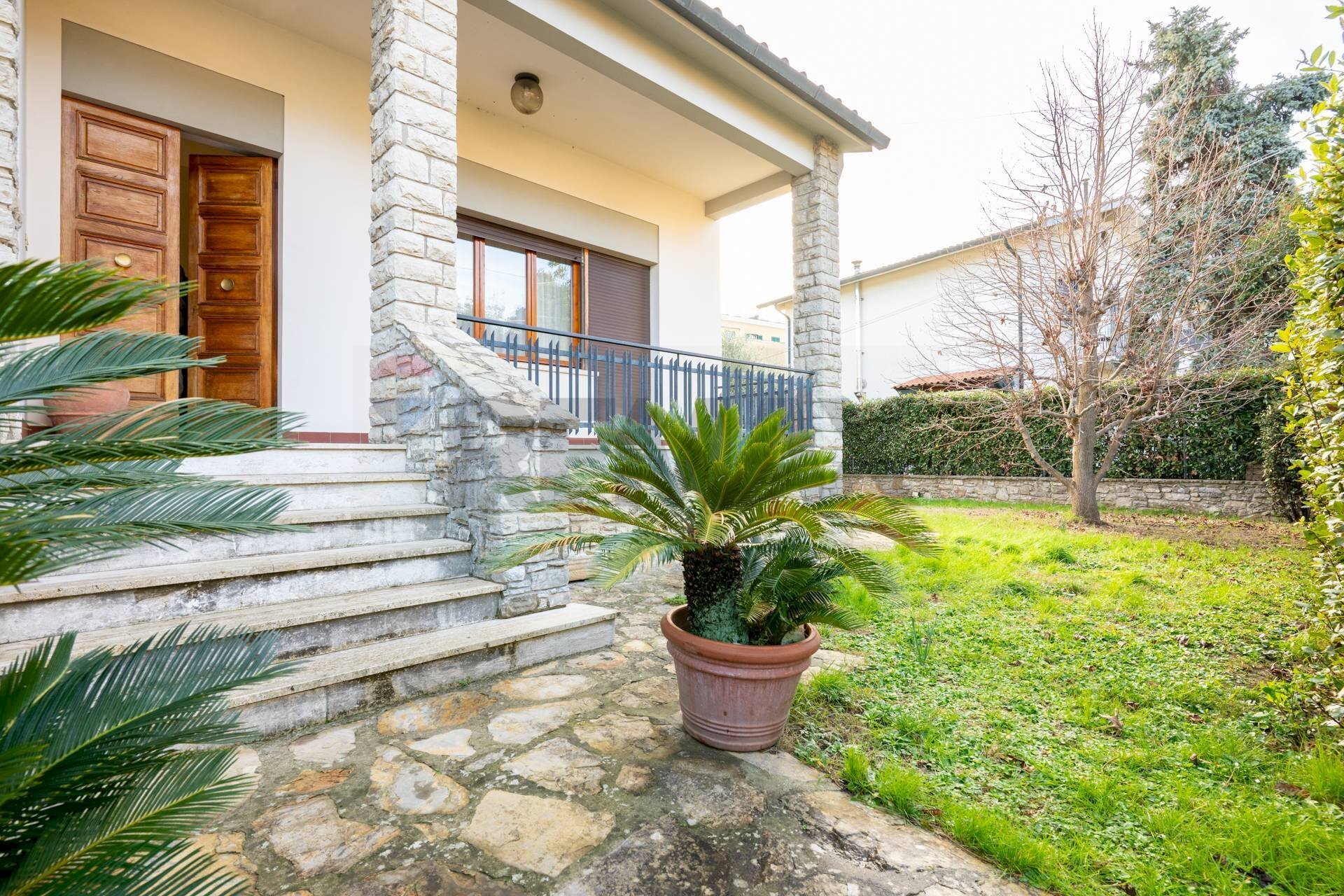 Casa all\'aperto - Villa via Aretino Spinello
4, Pisa - foto 2