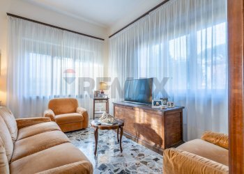 Soggiorno - Villa via Aretino Spinello
 
4, Pisa - foto 8