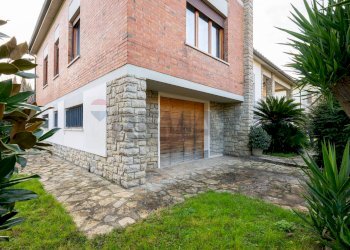 Casa all\'aperto - Villa via Aretino Spinello
 
4, Pisa - foto 40