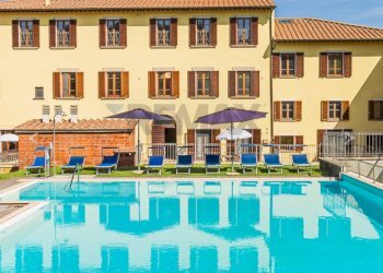 Piscina - Trilocale Casciana Terme Lari - foto 6