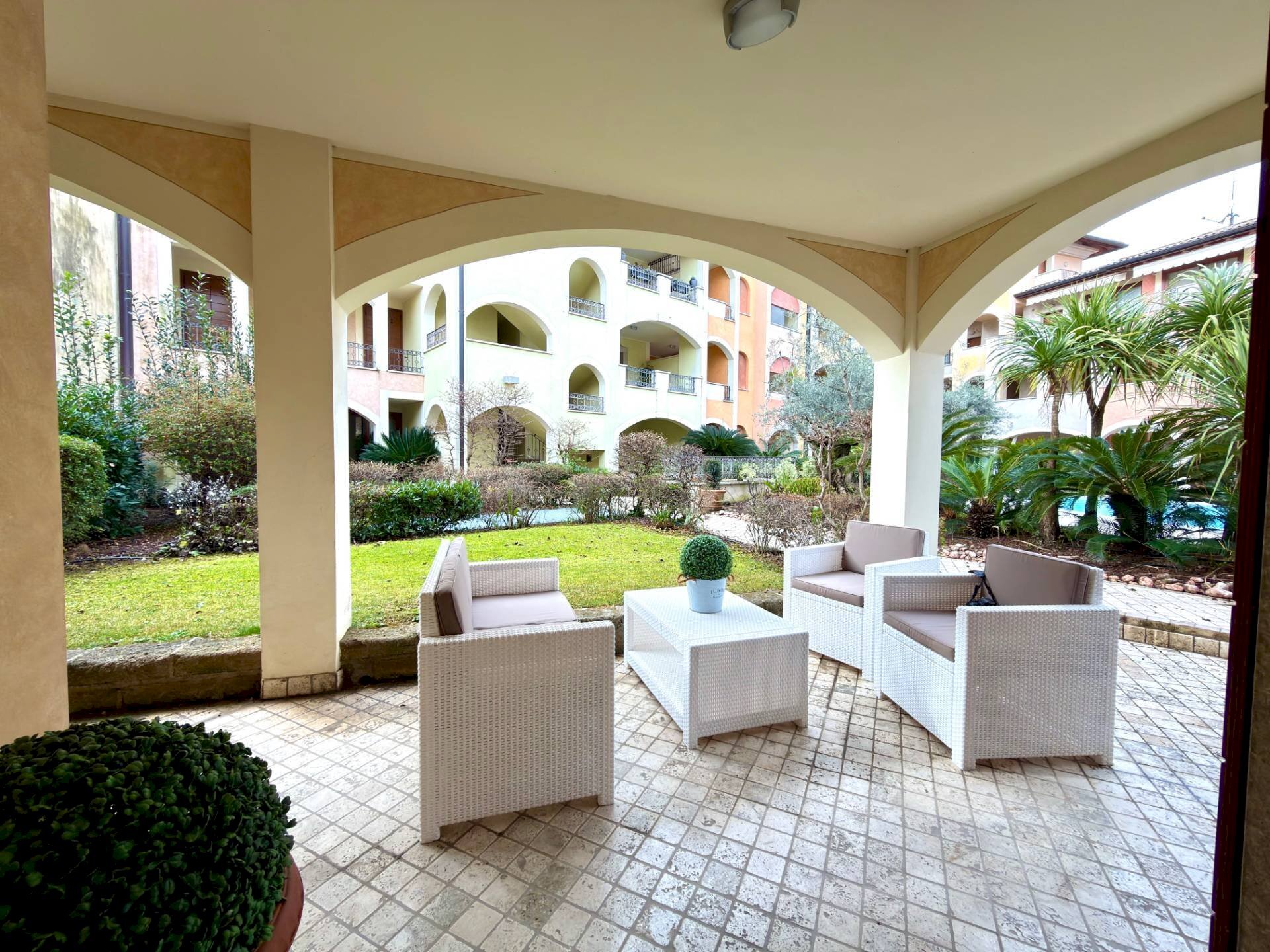 Foto 2 - Trilocale Lungolago Zanardelli
 
36, Toscolano-Maderno - foto 2