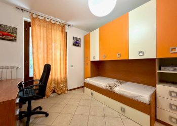 Foto 15 - Trilocale Lungolago Zanardelli
 
36, Toscolano-Maderno - foto 15