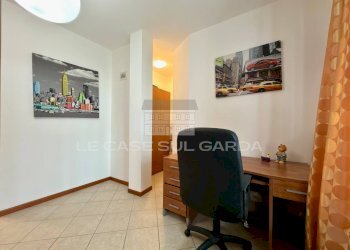 Foto 20 - Trilocale Lungolago Zanardelli
 
32, Toscolano-Maderno - foto 20