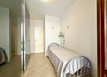 Foto 28 - Trilocale Lungolago Giuseppe Zanardelli
 
36, Toscolano-Maderno - foto 28