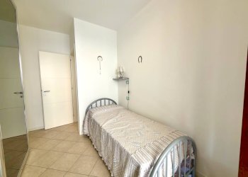 Foto 29 - Trilocale Lungolago Giuseppe Zanardelli
 
36, Toscolano-Maderno - foto 29