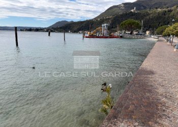 Foto 28 - Trilocale Lungolago Zanardelli
 
32, Toscolano-Maderno - foto 28