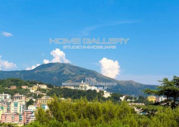 Vista - Quadrilocale piazza Daniele Manin, Genova (zona Castelletto) - foto 3