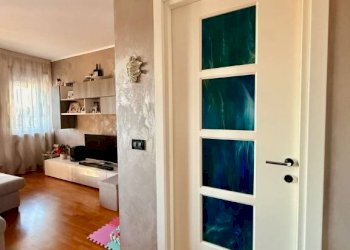 Salone - Quadrilocale via Ferruccio Valobra, 204, Carmagnola - foto 10