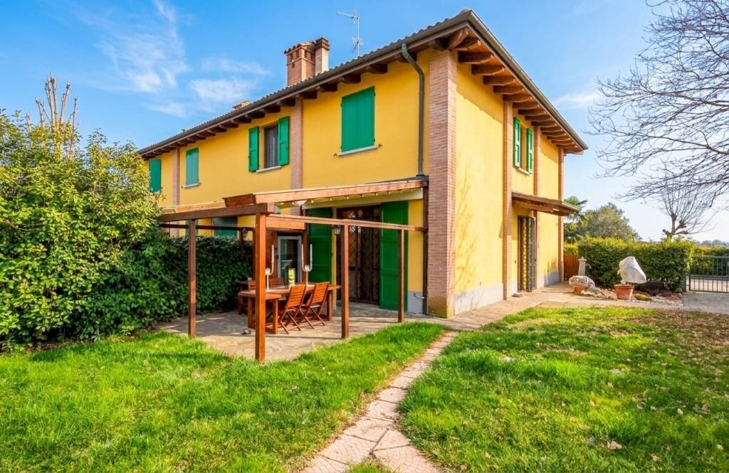 Facciata - Villa a Schiera San Giovanni in Persiceto - foto 2