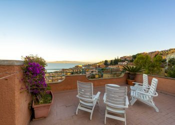 Foto 1 - Attico Strada del Sole
 
32, Monte Argentario - foto 1