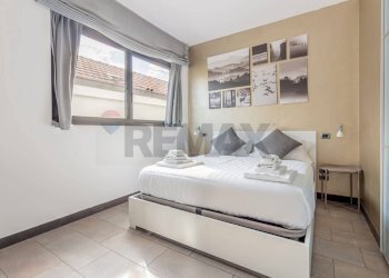 Camera / camera da letto - Two-room apartment Via Watt
11, Milano - photo 19