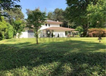 Giardino - Villa Via Cascina Pelada
 
115, Cantù - foto 7