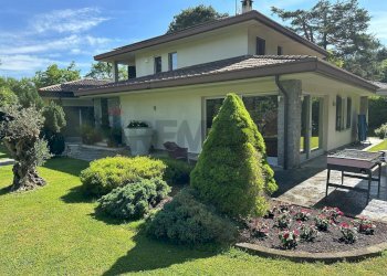 Giardino - Villa Via Cascina Pelada
 
115, Cantù - foto 1