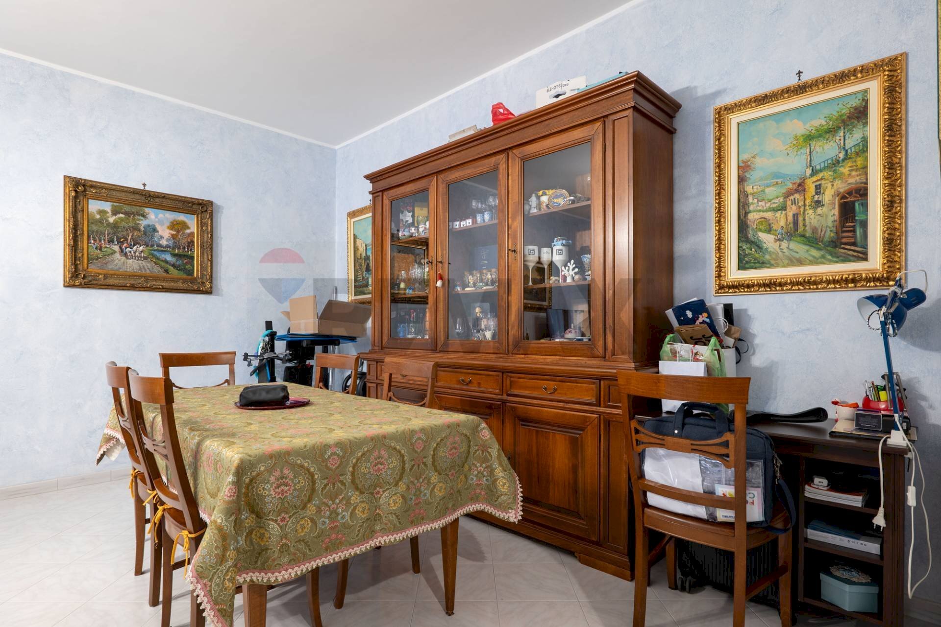 Sala da pranzo - Trilocale Via Castropignano
 
31, Roma - foto 2