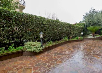 Terrazza - Trilocale Via Castropignano
 
31, Roma - foto 40