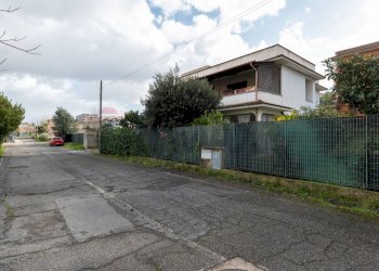 Casa all\'aperto - Appartamento Via Paolo Pericoli
 
113, Roma - foto 2