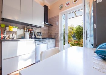 Cucina - Trilocale Sori - foto 6