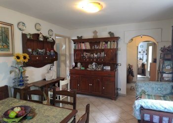 Sala da pranzo - Quadrilocale Sassello - foto 1