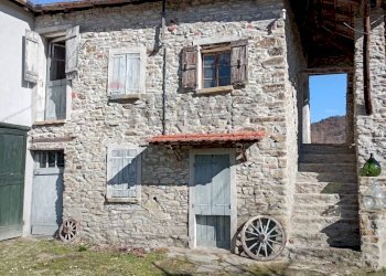 Casa all\'aperto - Rustico Loc.Rampino
 
2, Cartosio - foto 1