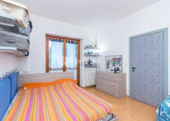 Camera da letto - Bilocale via Cesare Balbo, 29, Torino (zona Vanchiglia) - foto 9