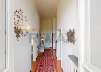 Hall / corridoio - Villa Montecatini-Terme - photo 74