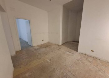 Stanza non arredata - Trilocale via Eleonora d'Arborea, 38, Roma - foto 16