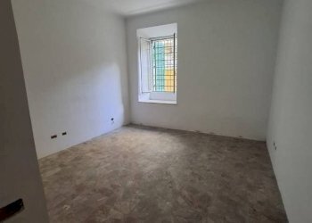 Camera da letto - Trilocale via Eleonora d'Arborea, 38, Roma - foto 21