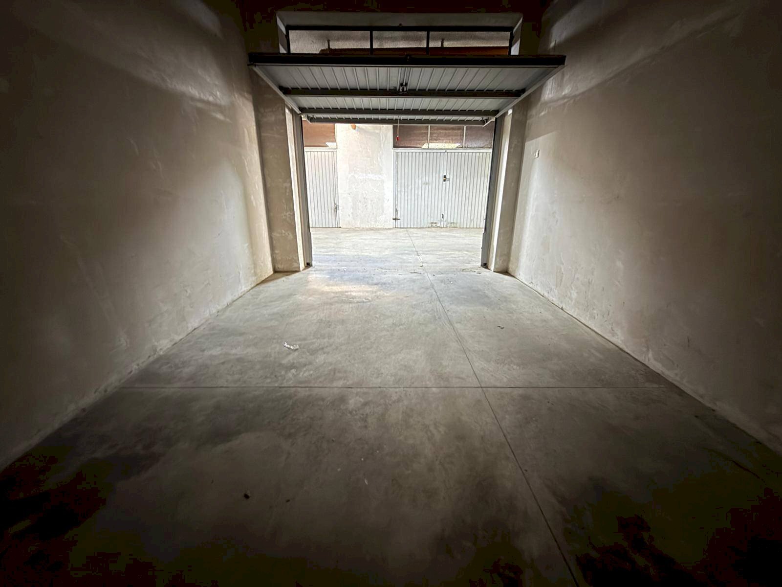 Foto 3 - Box Via Patturelli
 
2, San Nicola la Strada - foto 3