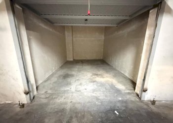 Foto 1 - Box Via Patturelli
 
2, San Nicola la Strada - foto 1