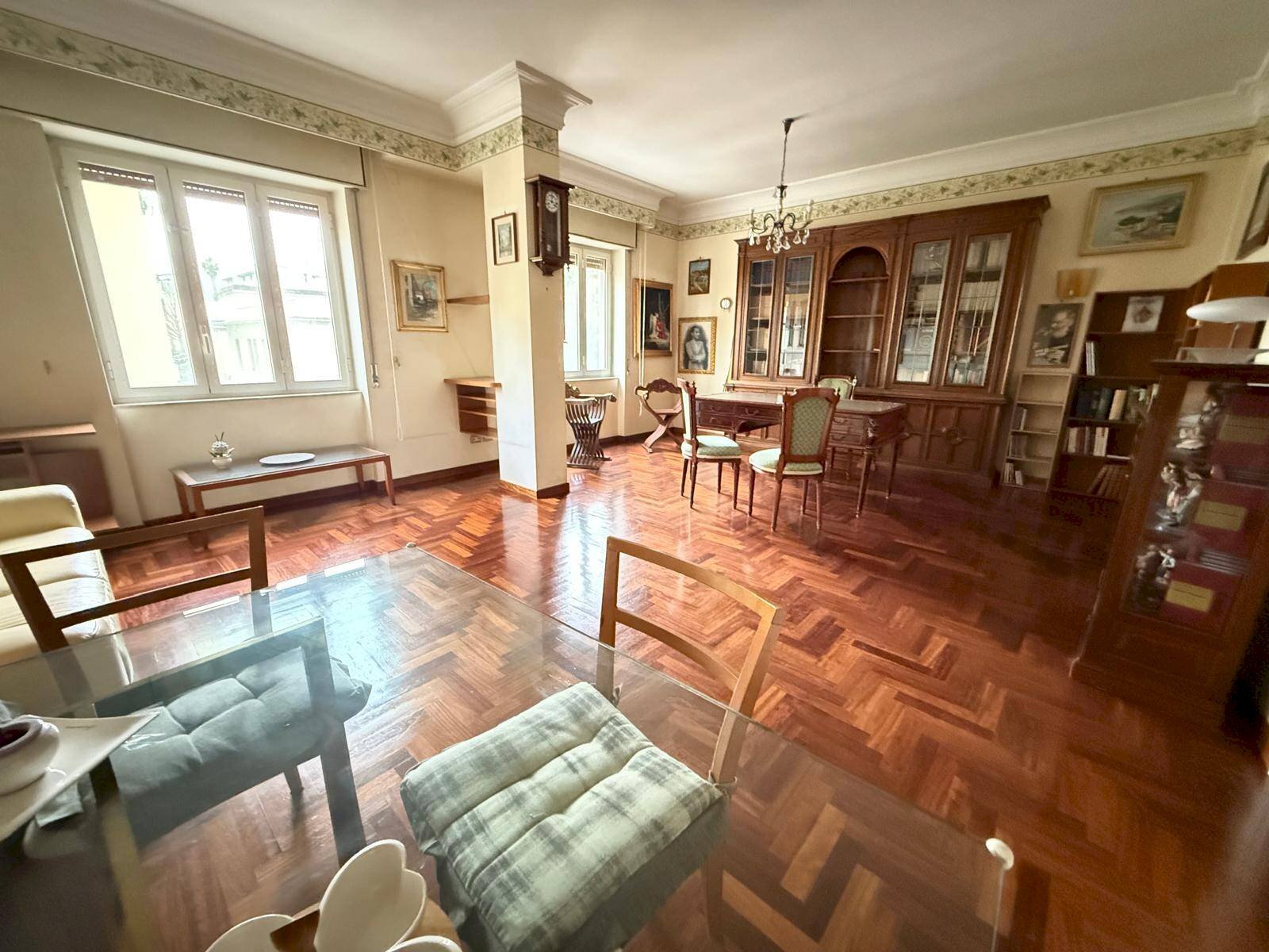 Foto 2 - Trilocale Via Roma
 
188, Caserta - foto 2