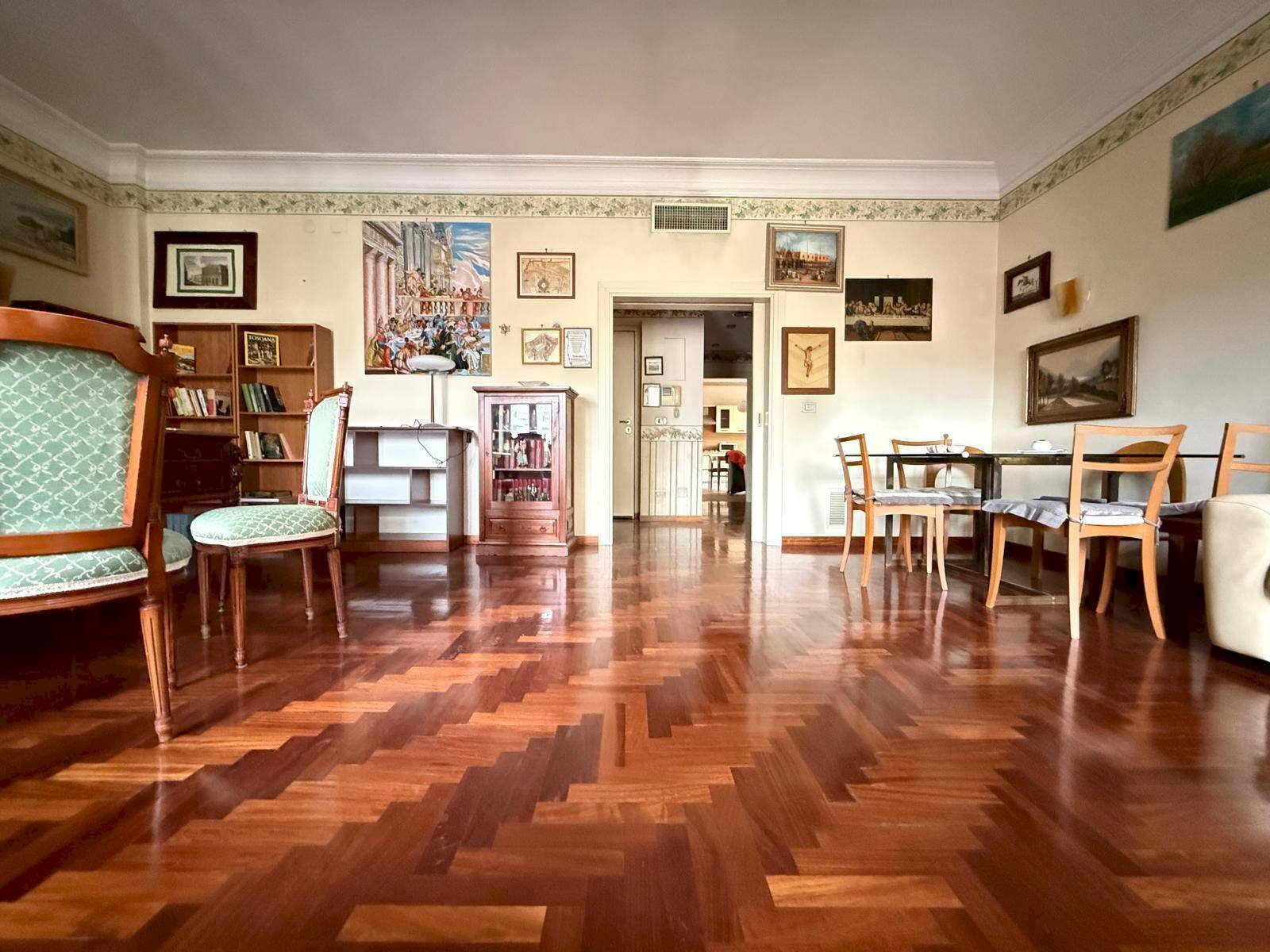 Foto 3 - Trilocale Via Roma
 
188, Caserta - foto 3