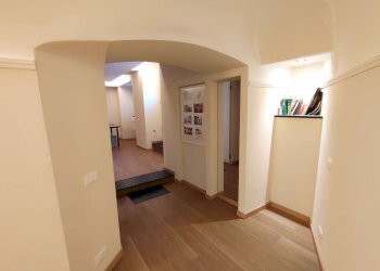 8 disimpegno - Bilocale via Aurelia, Genova (zona Nervi) - foto 6