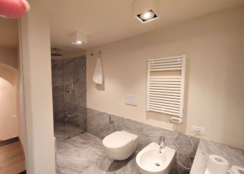 13 bagno - Bilocale via Aurelia, Genova (zona Nervi) - foto 14