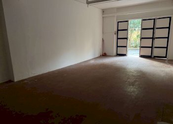 img_1908 - Box via Riese, Genova (zona Albaro) - foto 1