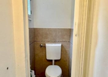Bagno - Negozio via San Giuseppe Cottolengo, 10A, Biella - foto 15