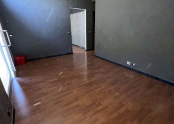 LOCALE - Negozio VIA MAJORANA, Genova (zona Quinto) - foto 3