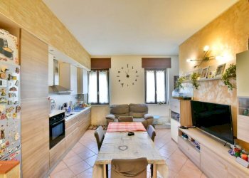 Salone - Trilocale via Nazionale dei Giovi, 231, Lentate sul Seveso - foto 1