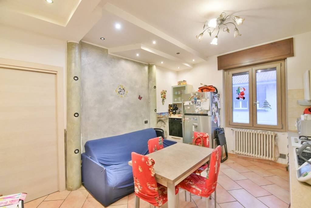 Cucina - Trilocale via Lazzaretto, 1, Carate Brianza - foto 1